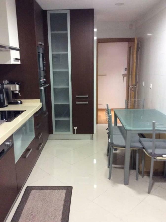 Adalberto Nascimento Luxury Aparta-Hostel At Colinas Do Cruzeiro Odivelas  Eksteriør billede